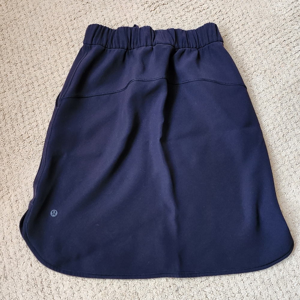 Lululemon On the Fly Skirt - black